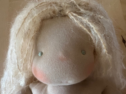 Dolls hospital - a Texas treatment
